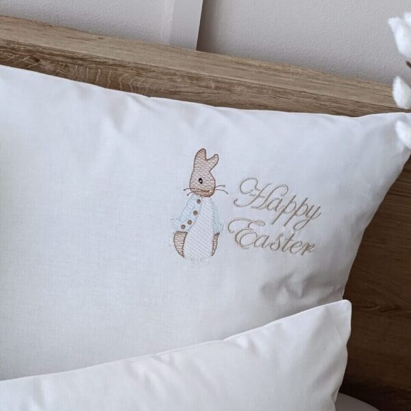 Wielkanocny komplet pościeli, Happy Easter z zajączkiem Wielkanoc, wiosenny komplet pościeli z haftem beżowym