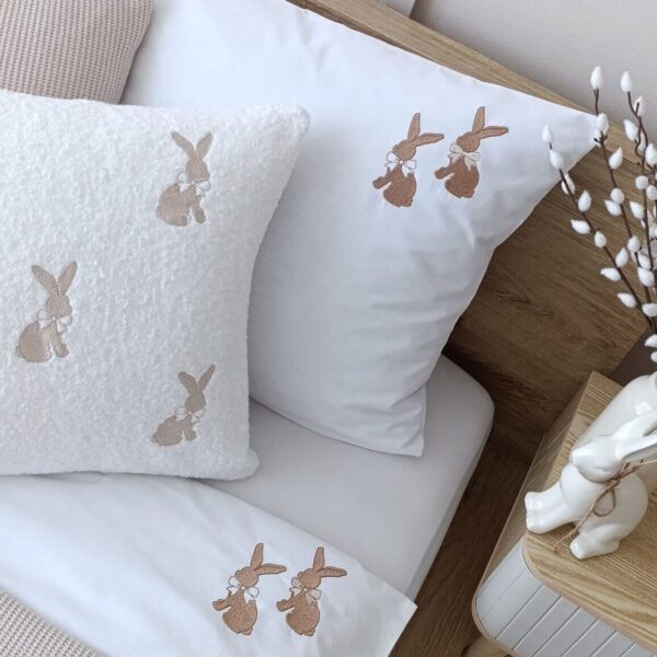 Wielkanocny komplet pościeli Happy Easter, pościel na Wielkanoc z haftem zajączków, bawełna 100% antyalergiczna, miękka oddychająca