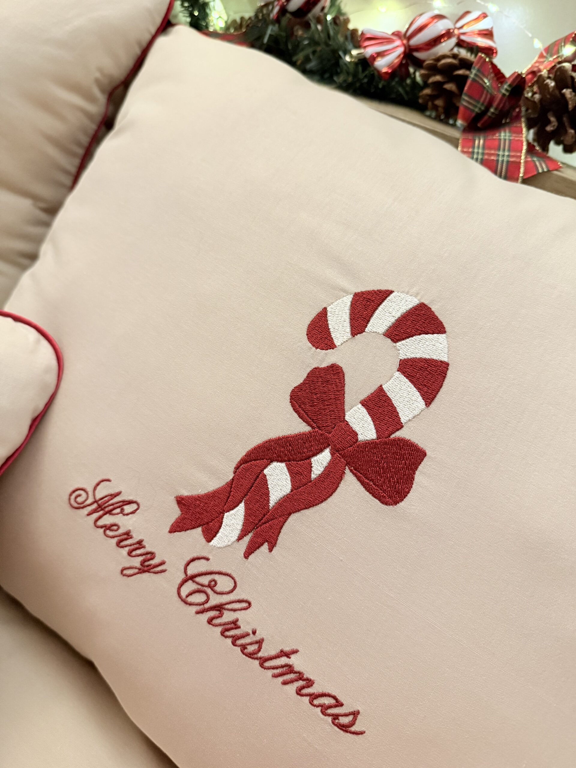 Świąteczna pościel z laską cukrową – komplet bawełniany Merry Christmas - obrazek 3