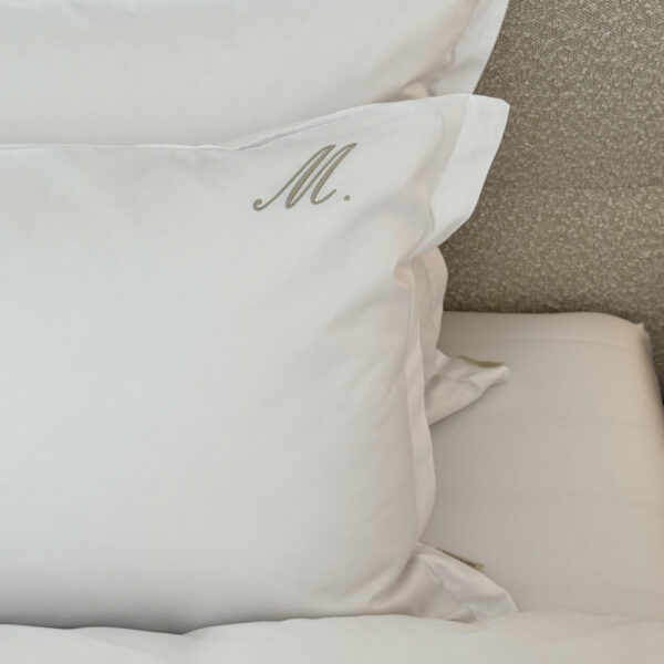 Pościel satynowa Pure personalizowana – biała